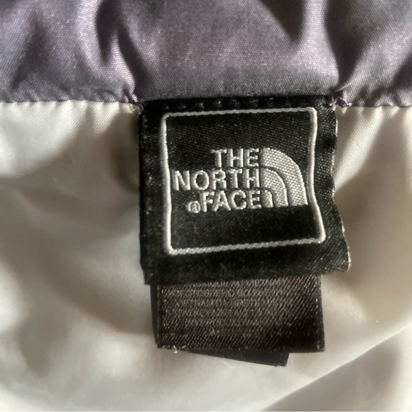 The North Face Women's light plum color Puffer Vest - Picture 10 of 17